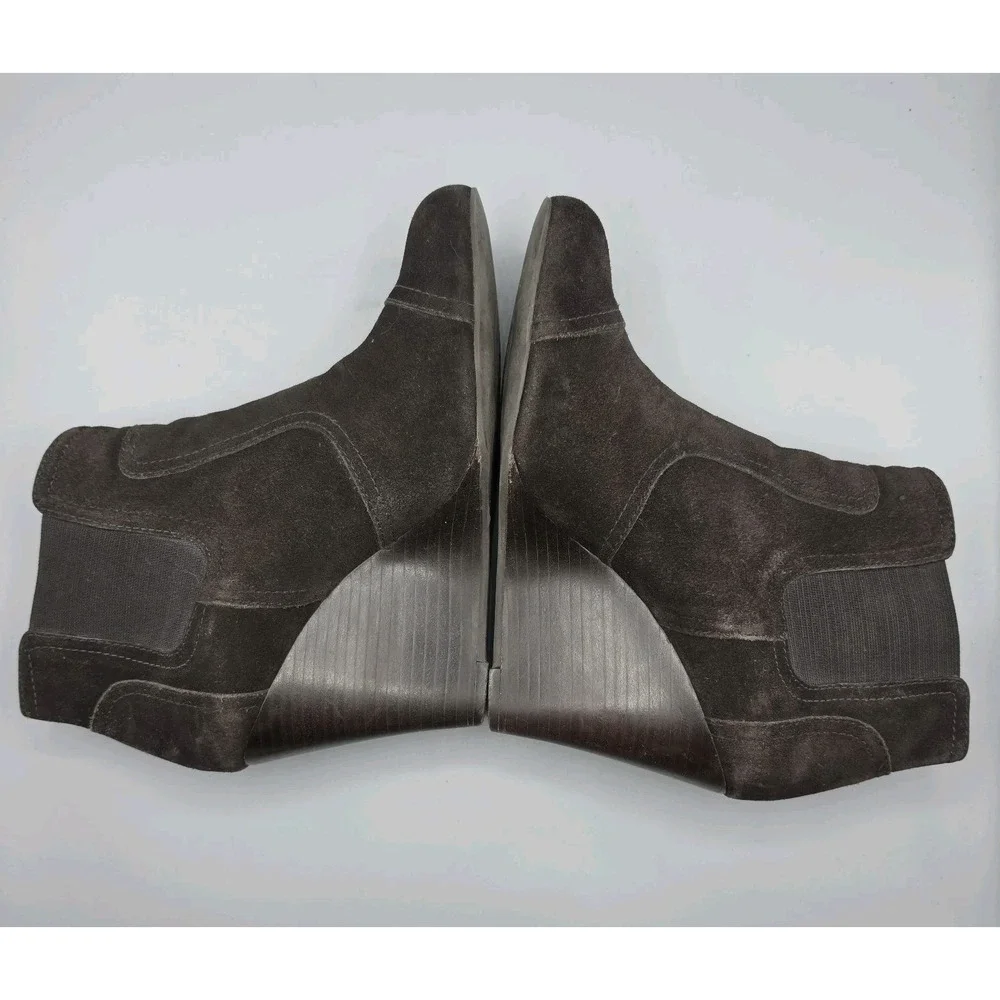 Tory Burch Deanna Booties‎ Womens 10.5 Brown Suede Distressed Wedge Buckles